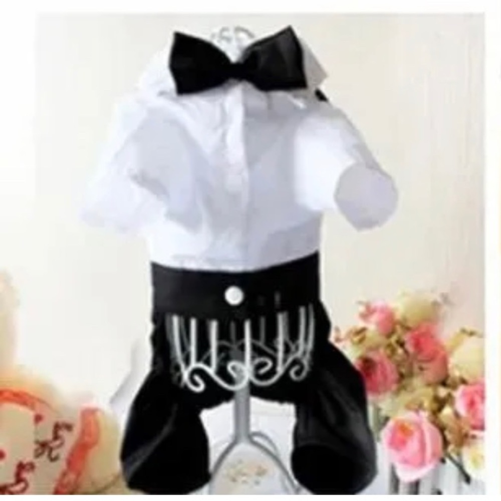 Dog/Cat Tuxedo